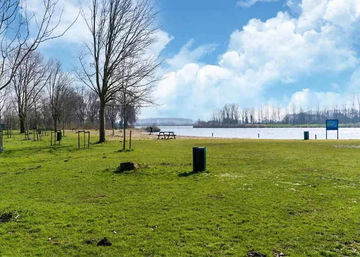 By Water Near Rotterdam Simonshaven